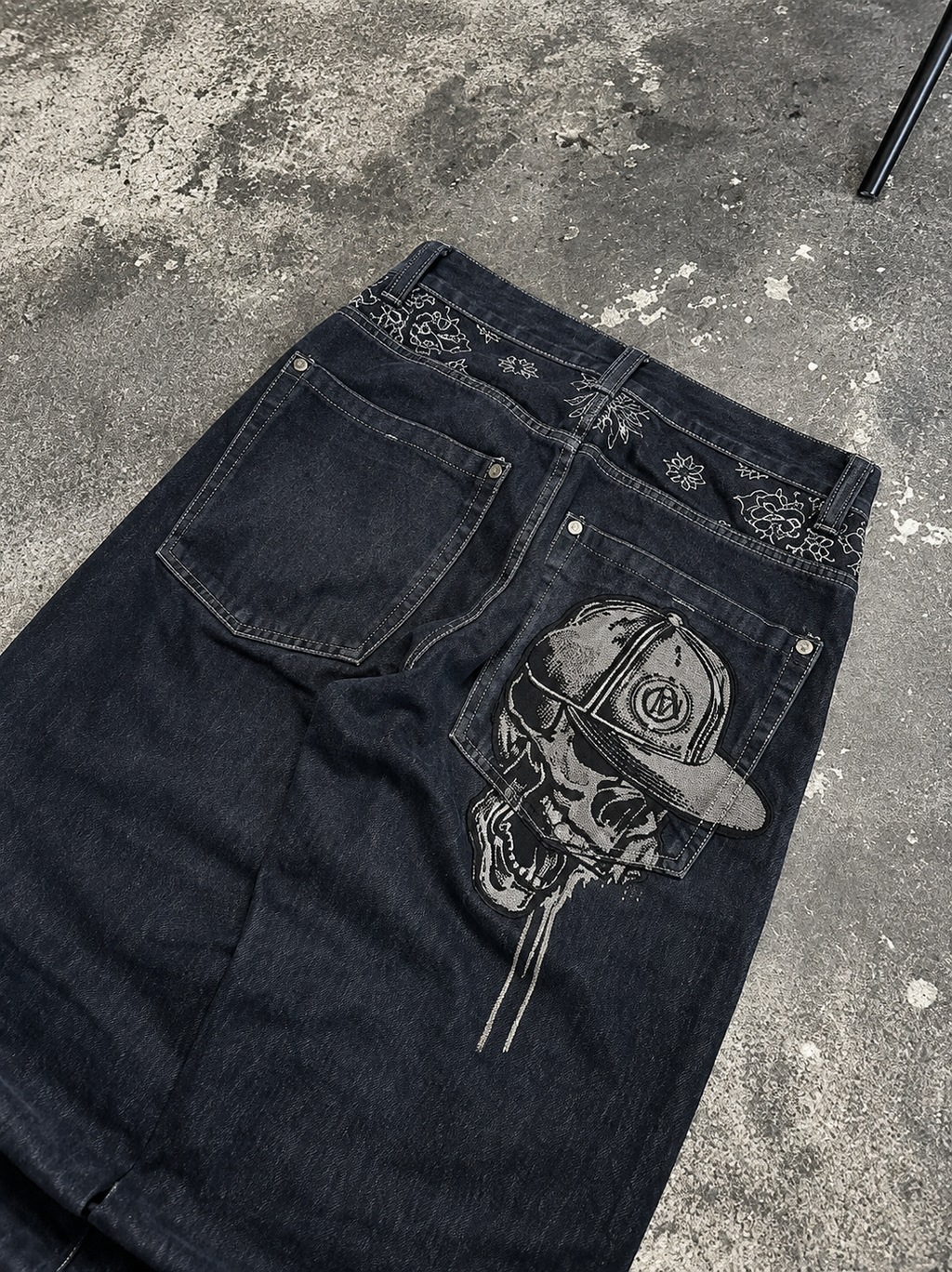 Skull Baggy Jeans